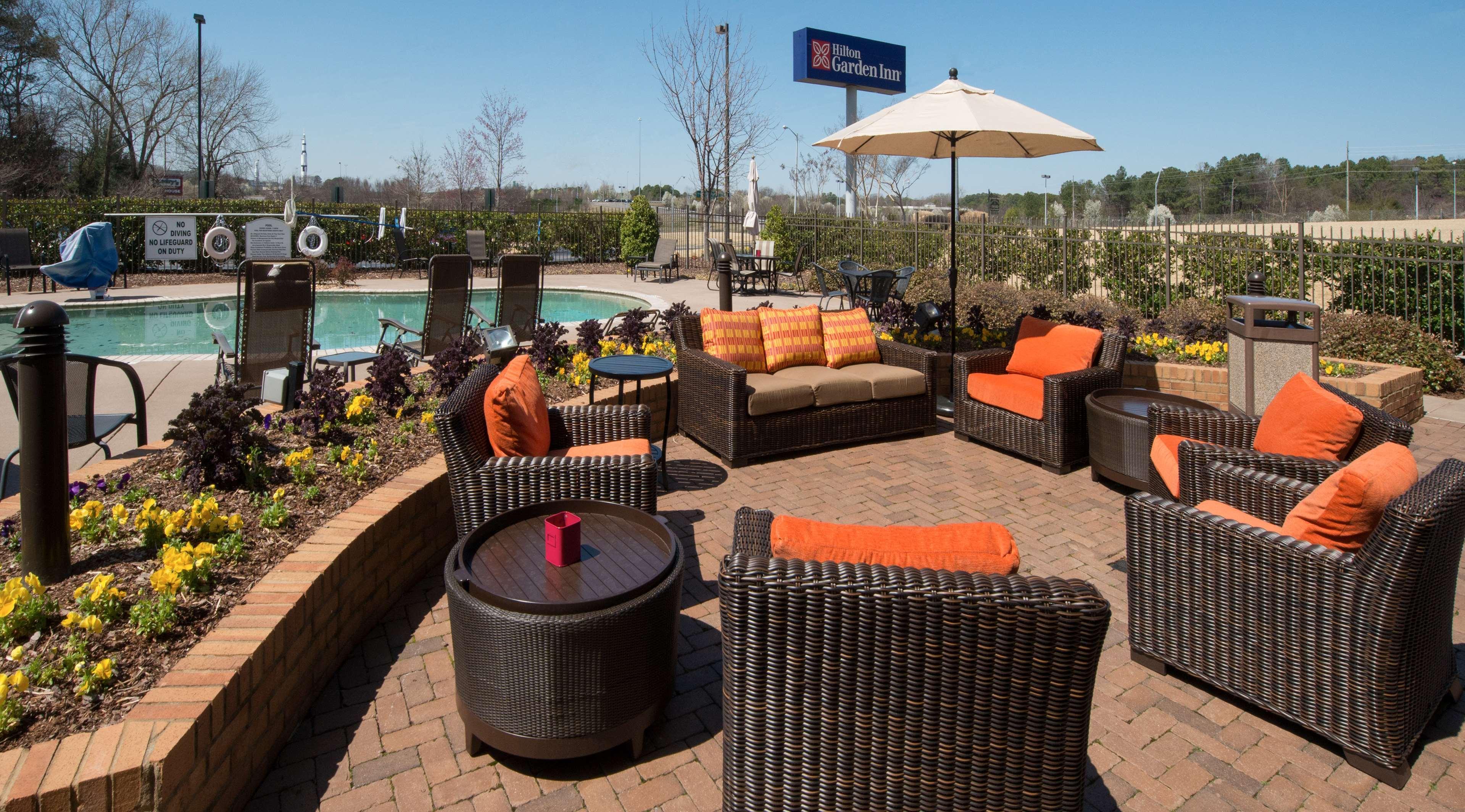 Hilton Garden Inn Huntsville/Space Center Exteriör bild